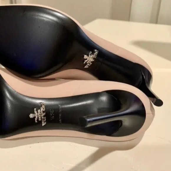 Prada Shoes Prada Fabric Pointy-Toe Pump size 36 1/2 IT - Picture 12 of 16
